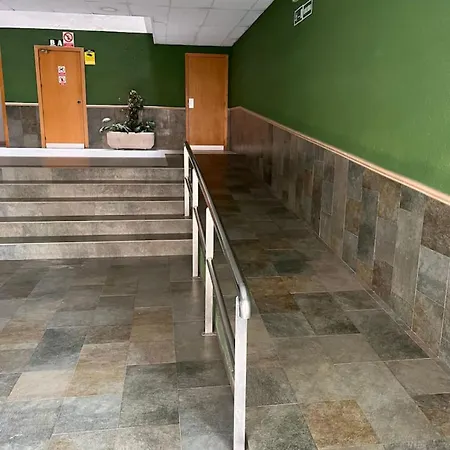 Moderno Cozy 5pax Wifi Aa Parking Apartment *