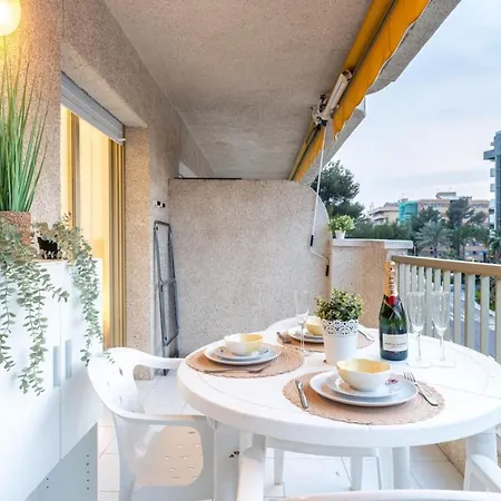 Moderno Cozy 5pax Wifi Aa Parking Apartment
