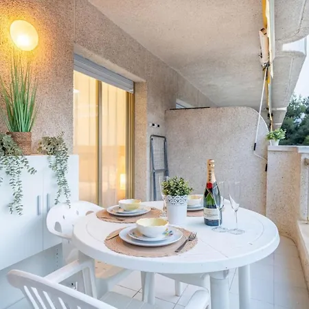 Apartment Moderno Cozy 5pax Wifi Aa Parking Salou